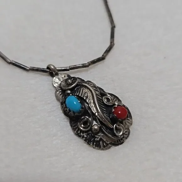 Navajo Turquoise Sterling Silver Necklace - Picture 5 of 6